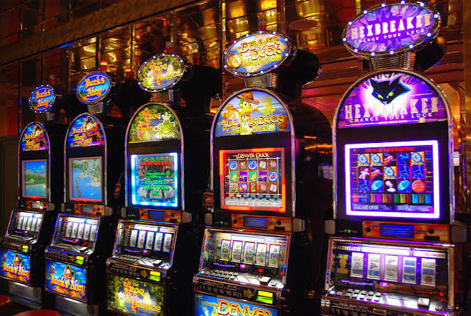 What Goes Into Designing a Modern Casino Gaming Machine?